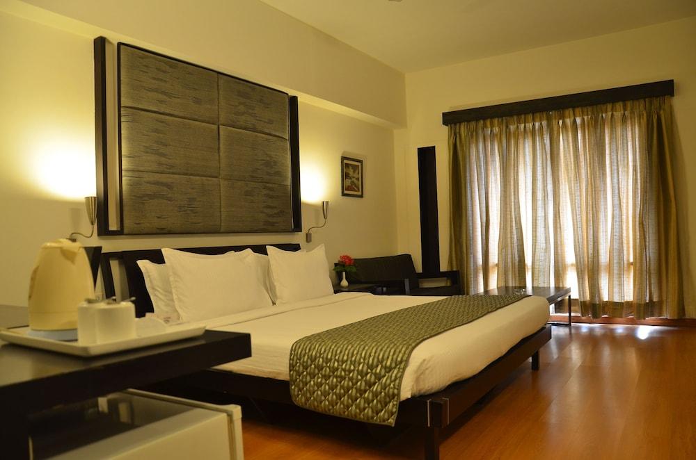 Cambay Sapphire, Gandhinagar Otel Dış mekan fotoğraf