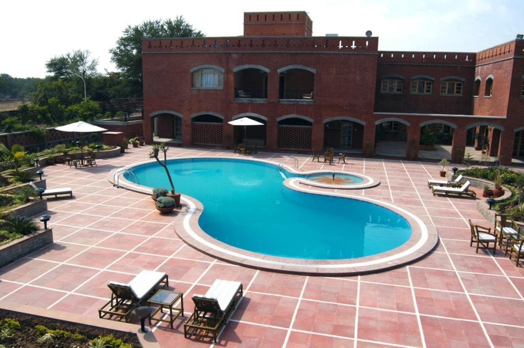 Cambay Sapphire, Gandhinagar Otel Dış mekan fotoğraf