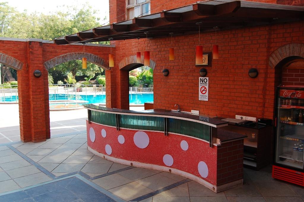 Cambay Sapphire, Gandhinagar Otel Dış mekan fotoğraf