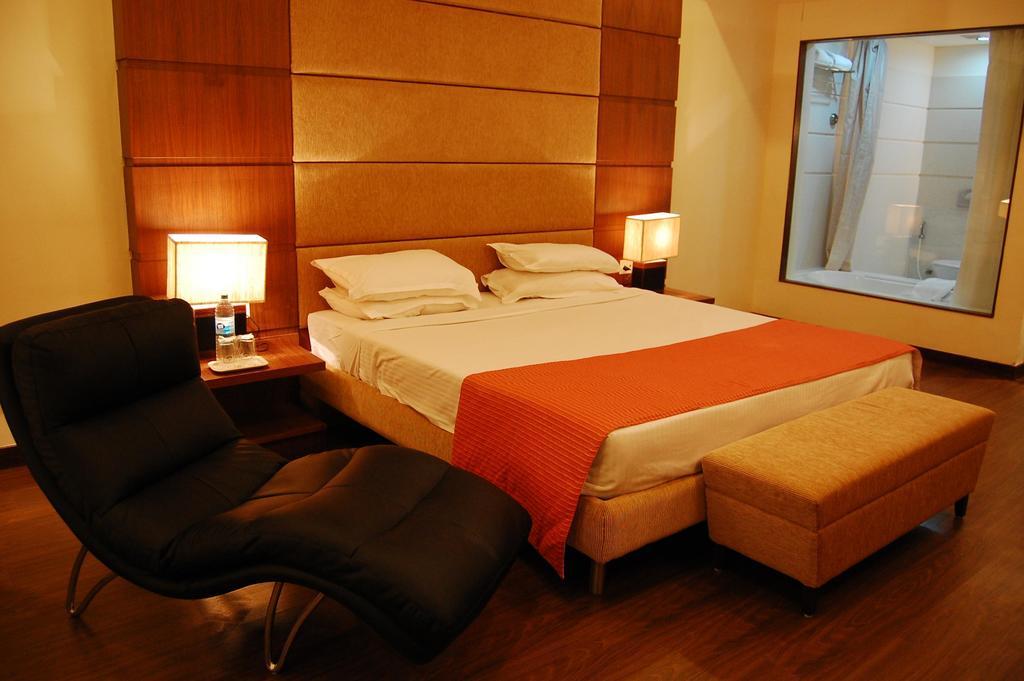 Cambay Sapphire, Gandhinagar Otel Dış mekan fotoğraf