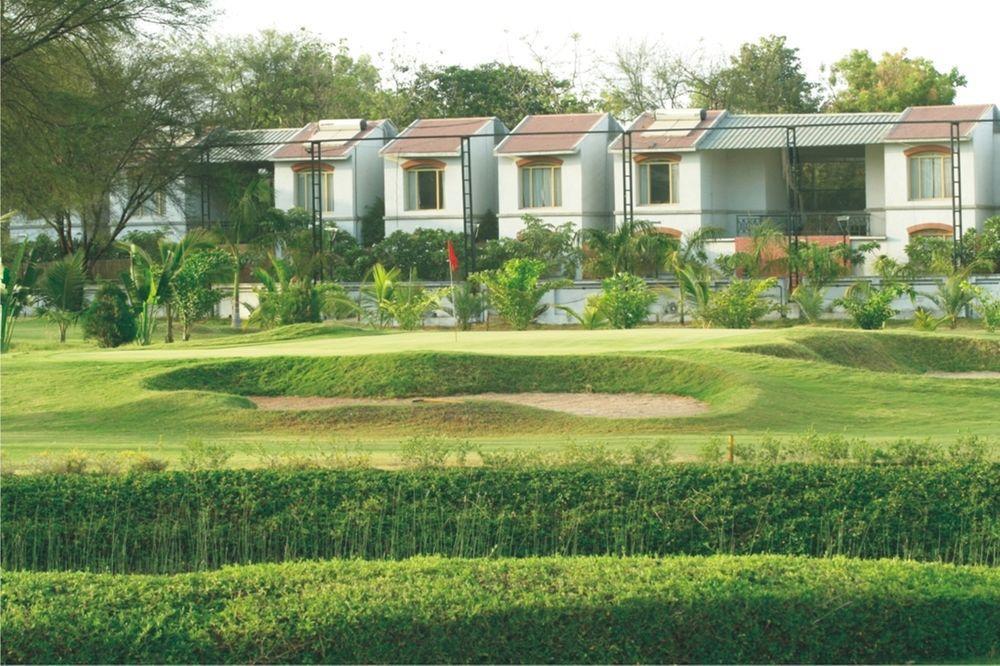 Cambay Sapphire, Gandhinagar Otel Dış mekan fotoğraf