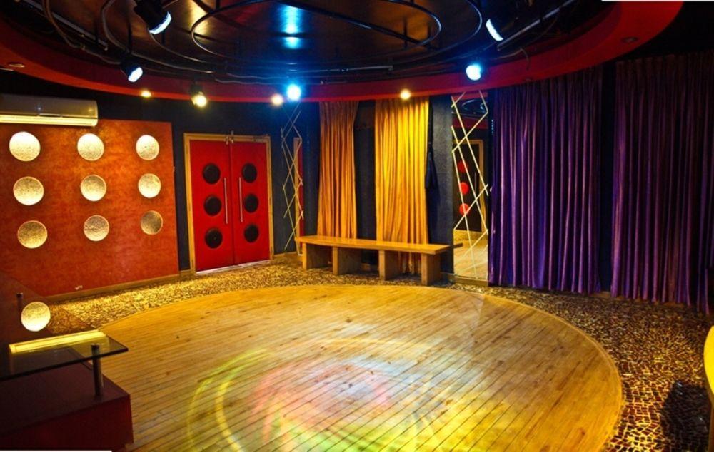Cambay Sapphire, Gandhinagar Otel Konforlar fotoğraf
