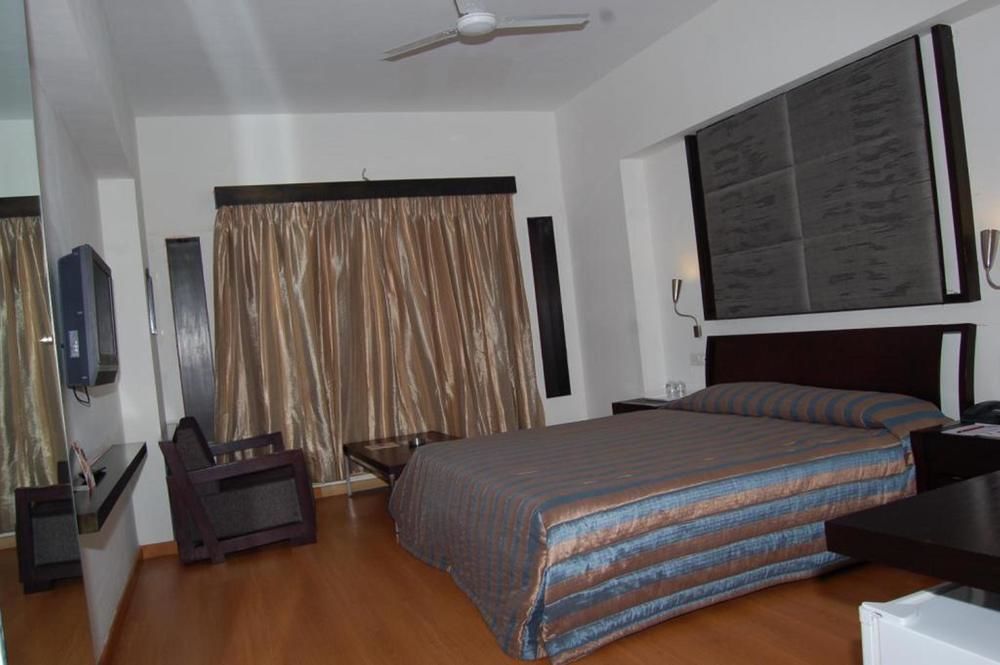 Cambay Sapphire, Gandhinagar Otel Dış mekan fotoğraf