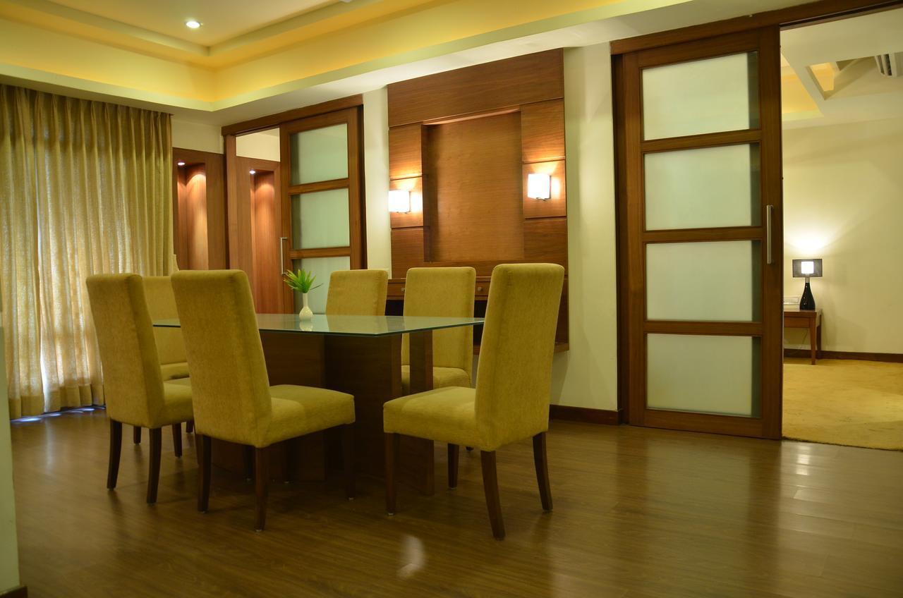 Cambay Sapphire, Gandhinagar Otel Dış mekan fotoğraf